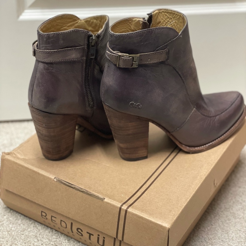 Bed Stu Isla Size 10
